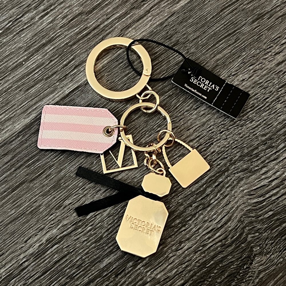 👛✨ Classic Stripe Bundle — Continental & Accordion Wallets, Bag Charm - Picture 3 of 11